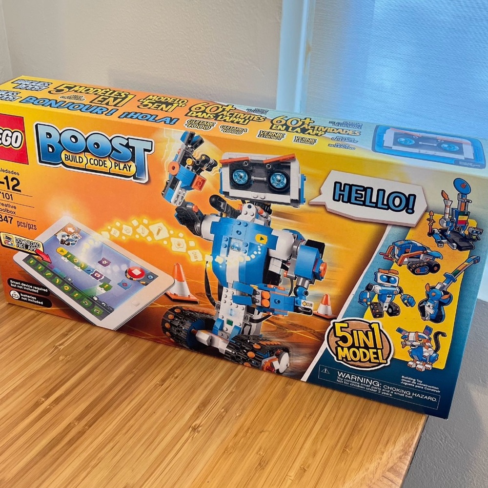 LEGO Boost Build and Code Play Set (NEW)